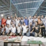 Para pengusaha perikanan saat pembentukan Asosiasi Pedagang Ikan Indonesia (APIINDO), di Puspa Agro Sidoarjo, Senin (9/1) malam. foto: istimewa