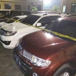 Belasan mobil yang diamankan KPK dari kasus gratifikasi di Mojokerto. 