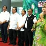 ?Jajaran tim pemenangan Jokowi-JK saat hadiri harlah muslimat NU ke 68 di convention hall SLG Kabupaten Kediri. Foto : arif kurniawan/bangsa online