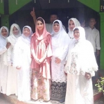 Arumi Bachsin saat di Ponpes Darul Ulum Desa Pasinan, Kecamatan Baureno, Bojonegoro.