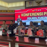 Konferensi pers terkait kasus narkoba di Mapolres Tuban.