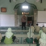 Edukasi bahaya judi online dan narkoba saat MPLS di SMP Islam Brawijaya, Kota Mojokerto.