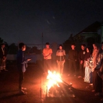 PMII Unipra saat sesi kegiatan sumpah janji setia di Kantor MWCNU Prigen, Pasuruan. foto: ist.