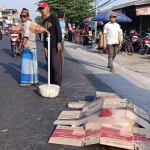 Korban meninggal dunia di lokasi kejadian. 