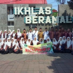 Wakil Wali Kota Pasuruan, Adi Wibowo, saat melepas keberangkatan 58 Kafilah untuk mengikuti Event MQK Tingkat Jawa Timur.