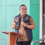 Wakil Bupati Gresik, Asluchul Alif.