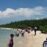 Objek Wisata Pantai Remen Tuban 