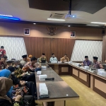 Rakor Disporapar untuk menggagas 100 desa wisata dan 100 event.