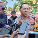 Kapolres Batu, AKBP Andi Yudha Pranata saat memberikan keterangan