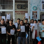 Ke-16 warga binaan Lapas Blitar dinyatakan bebas setelah memperoleh hak integrasi sesuai ketentuan yang berlaku.