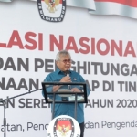 Arief Budiman, Ketua KPU RI saat memberi pengarahan.