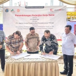 Penandatanganan perjanjian kerja sama di Pasar Rakyat Citayam.