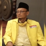 Ahmad Nurhamim, Ketua DPD Golkar Gresik.