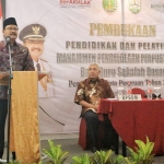 Wali Kota Pasuruan Saifullah Yusuf saat membuka Diklat Manajemen Pengelolaan Perpustakaan Bagi Guru SD.