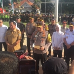 Kapolri Jenderal Pol. Listyo Sigit Prabowo saat memberikan keterangan usai apel. Foto: Rusmiyanto/BANGSAONLINE