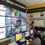 Para pelanggar lalu lintas akan terpantau di ruang Command Center Polresta Sidoarjo.