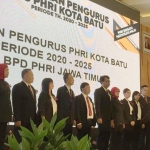 Para pengurus BPC PHRI Kota Batu periode 2020-2025 saat dilantik di Hotel Senyum World.