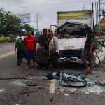 Kecelakaan yang melibatkan tiga kendaraan di depan SPBU Ngantru, Kecamatan Ngantru, Tulungagung.