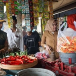 Wali Kota Pasuruan saat penertiban Pasar Besar.