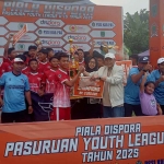 Putra Pandaan FC saat menjuarai Piala Dispora Pasuruan U-15 2025.