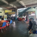 Swab massal di Pusat Grosir Surabaya (PGS). (foto: ist)