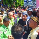 Demo menolak proyek Umbulan oleh aktivis LSM yang tergabung dalam Seratu beberapa lalu.