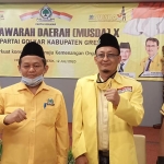 Ketua DPD Golkar Jatim M. Sarmuji, Sekretaris DPD Golkar Jatim Sahat Tua Simanjuntak, Ketua Golkar Gresik Ahmad Nurhamim, dan Gus Nur. foto: SYUHUD/ BANGSAONLINE