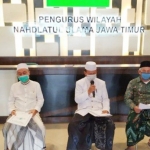 Lembaga Bahtsul Masail Pengurus Wilayah Nahdlatul Ulama (LBM PWNU) Jawa Timur mengeluarkan Lima Keputusan soal Hoaks Vaksinasi Covid-19 di Kantor PWNU Jatim. foto: istimewa