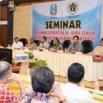 Wagub Jatim menghadiri dan menjadi keynote speaker di Seminar "Pilkada Serentak di Jatim Berintegritas dan Bermartabat di Hotel Inna Simpang Surabaya." foto: rochmatun nisa/BANGSAONLINE
