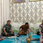 Silaturahmi yang dilakukan Forkopimcam Taman menjelang pelaksanaan Pilkades atau pemilihan kepala desa. 