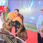 Gubernur Khofifah saat peresmian gedung baru RS Mata Masyarakat, Ketintang (dok. ist)