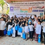 Perayaan HUT BANGSAONLINE di Jl. Cipta Menanggal I No. 35 Surabaya.
