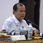 Kepala BMKG Teuku Faisal Fathani saat menyampaikan perkembangan terbaru cuaca serta langkah cepat yang dilakukan bersama lintas sektor di wilayah Aceh, Sumatra Utara, dan Sumatra Barat di Sibolga (10/12/2025). Foto: Dok BMKG.