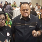 dr. Agung Mulyono (tengah), Anggota Komisi B DPRD Jatim. foto: istimewa