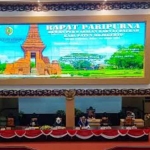 DPRD Kabupaten Mojokerto saat menggelar rapat paripurna.