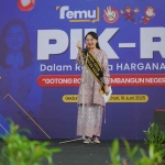Bunda GenRe Kabupaten Kediri Eriani Annisa Hanindhito saat memberi sambutan. (Ist)