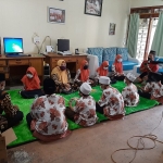Syukuran dan doa bersama dengan anak yatim Al Jihad Jemursari Utara Surabaya.