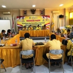 DPD Golkar Gresik saat menggelar rapat persiapan Pilkada, beberapa waktu lalu. foto: SYUHUD/ BANGSAONLINE