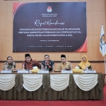 KPU Jawa Timur menggelar Rakor Dukungan Kegiatan Perencanaan dalam Pelaksanaan Verifikasi Administrasi Perbaikan dan Verifikasi Faktual Partai Politik Calon Peserta Pemilu 2024. foto: istimewa