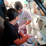 Seorang anak di Kota Probolinggo saat disuntik vaksin Covid-19 oleh petugas.