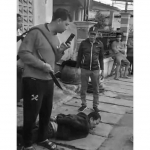 Salah satu pelaku curanmor di Surabaya saat ditangkap warga.