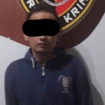 Pelaku pencabulan anak berumur 14 tahun di Banyu Urip, saat ditangkap Polrestabes Surabaya.