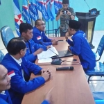 Proses pendaftaran Cabup/Cawabup Kabupaten Sampang dilaksanakan di DPD Partai Demokrat Jatim.