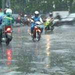 Kota Surabaya mulai diguyur hujan beberapa hari ini