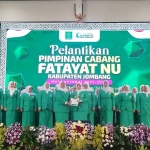 Suasana pelantikan pengurus Fatayat NU periode 2025-2030.