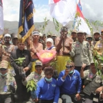 Gubernur Jatim Khofifah Indar Parawansa sangat getol menyadarkan masyarakat tentang bahaya sampah plastik dan mengajak Tagana berperan aktif dalam pelestarian air dan leingkungan. foto: istimewa