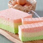 Resep Bolu Santan Pelangi, Cocok untuk Segala Acara. Foto: Ist