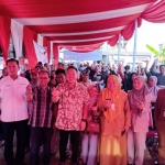 Sesi foto bersama usai kegiatan sosialisasi