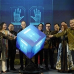 Penandatanganan MoU yang melibatkan pemerintah daerah, koperasi, akademisi, dan lembaga jasa keuangan sebagai mitra strategis dalam pengembangan ekosistem susu sapi perah yang berkelanjutan di Jawa Timur.