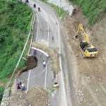 Jalur yang ambles di kawasan Wates, Kecamatan Slahung, Kabupaten Ponorogo.